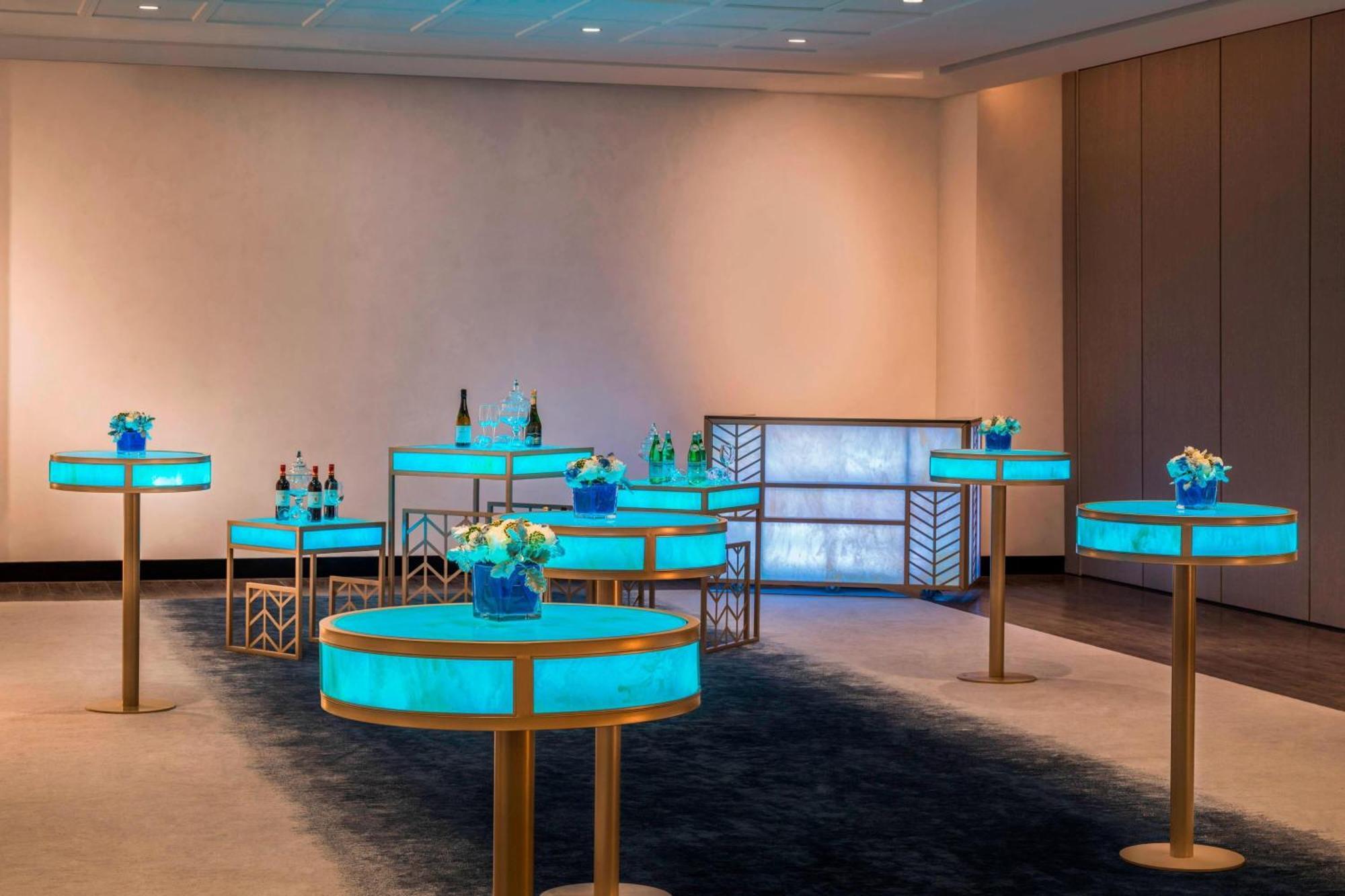 Hotel Le Meridien Hongqiao,minhang 5*